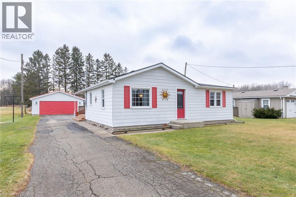 922 CHARLOTTEVILLE RD 8, Simcoe