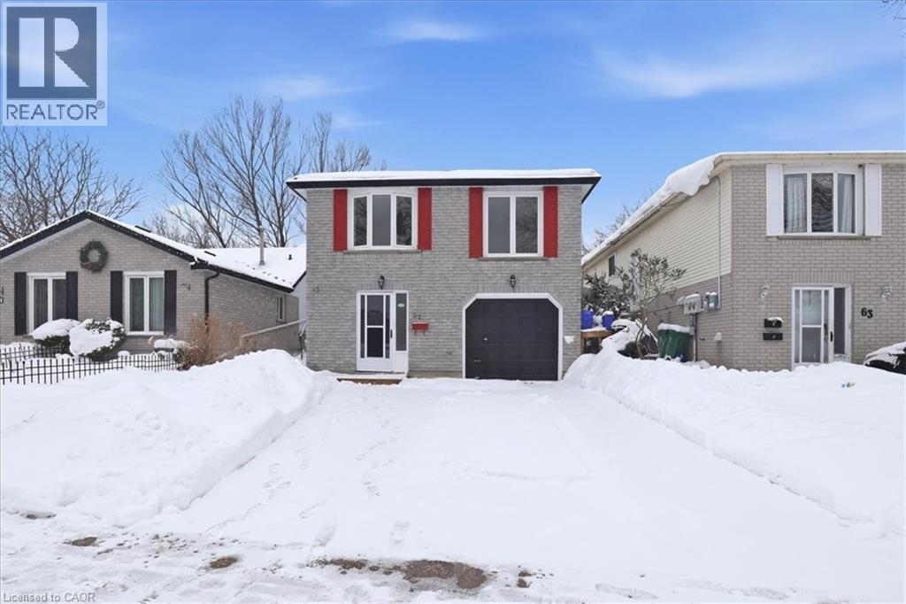 67 OLD CARRIAGE Drive, Kitchener