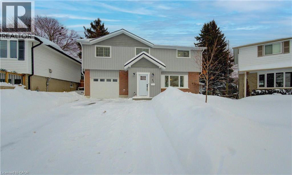 51 NATHANIEL Crescent, Kitchener