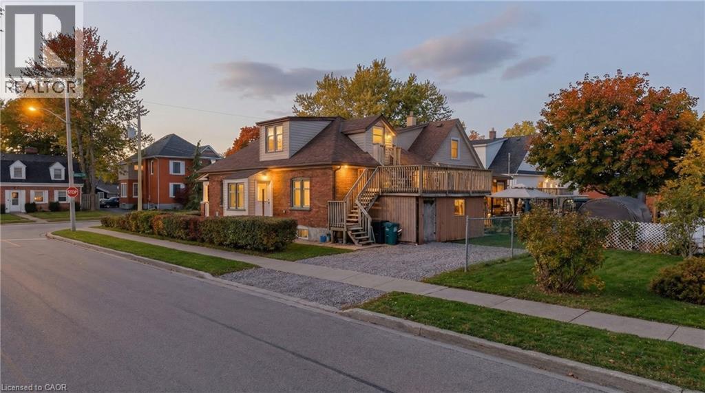 999 VINE Street, Cambridge