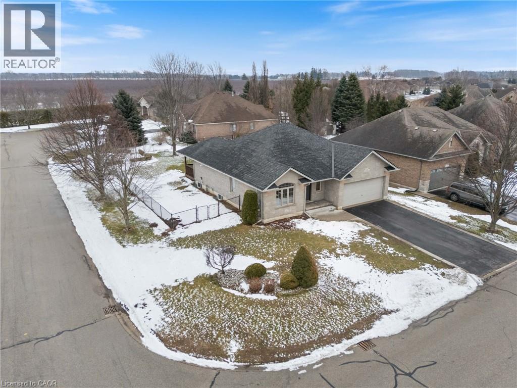 332 DUNCOMBE Road, Waterford