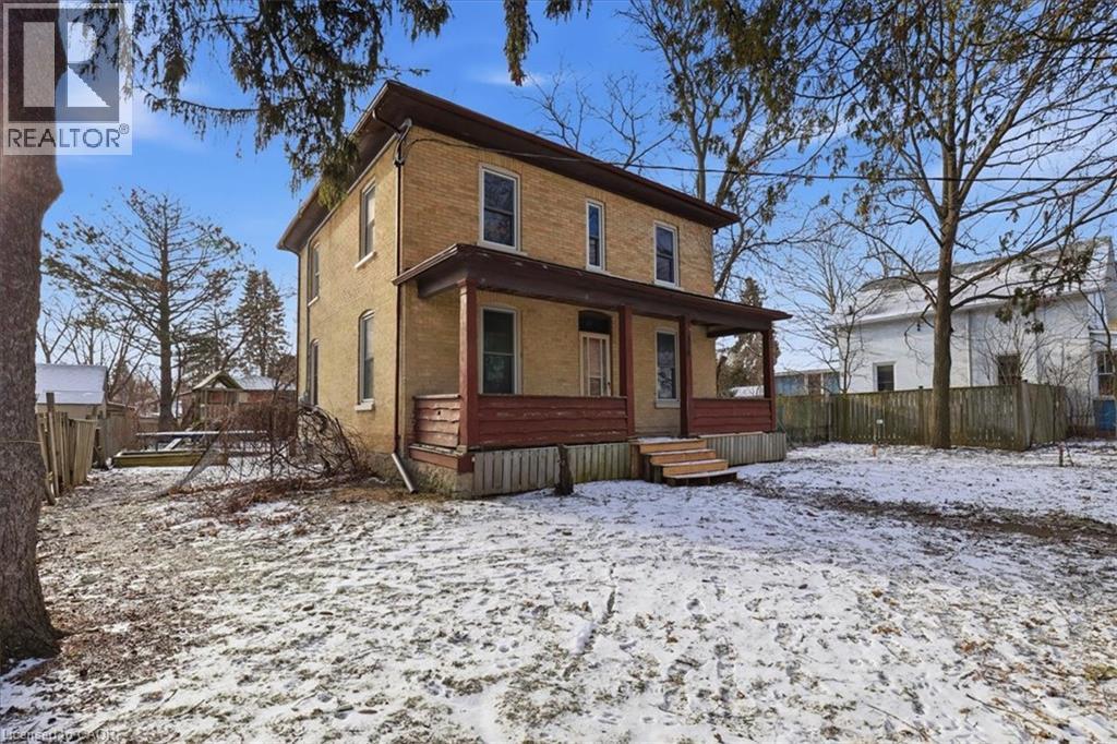 298 QUEEN Street W, Cambridge