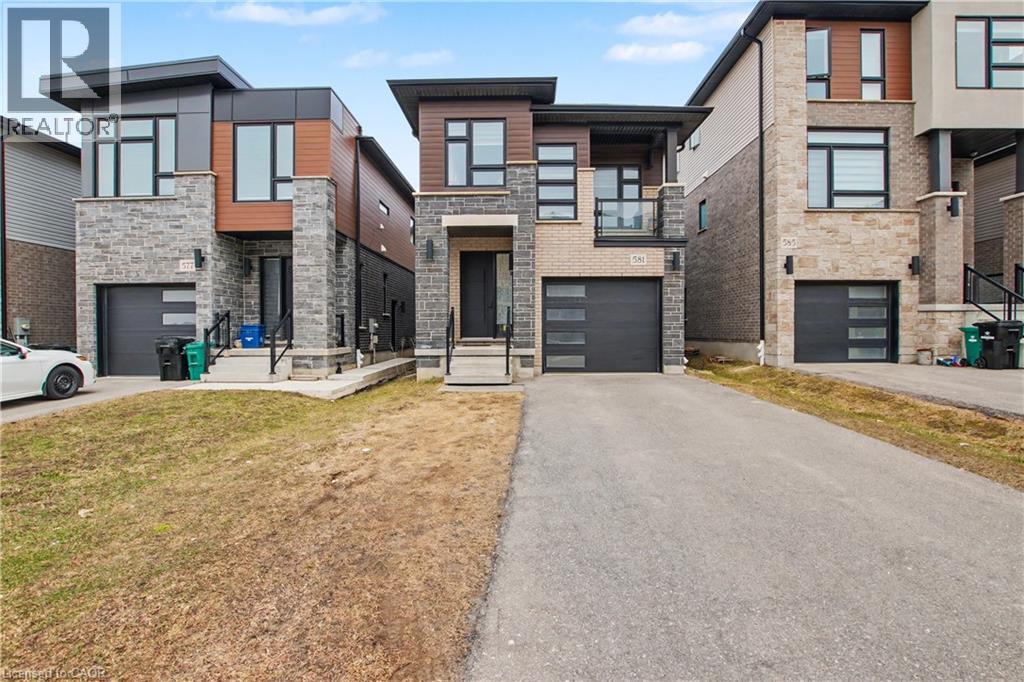 581 BENNINGER Drive, Kitchener
