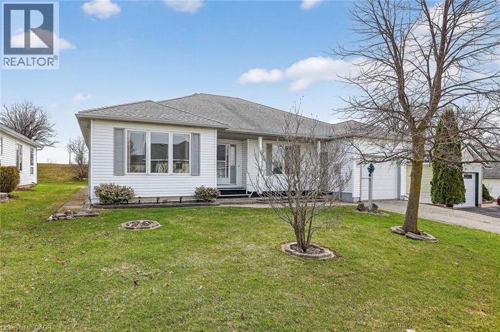 39 SUMMIT Crescent, New Hamburg