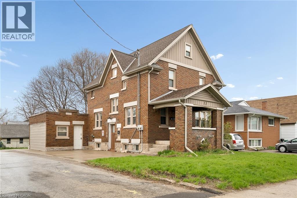 22 DELLROY Avenue, Kitchener