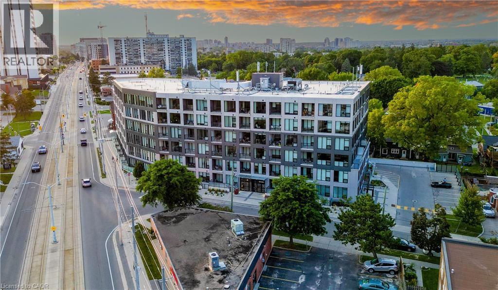 690 KING Street W UnitNo. 112, Kitchener