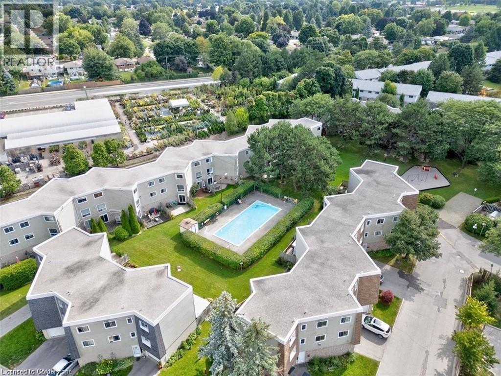 60 ELMSDALE Drive UnitNo. 9, Kitchener