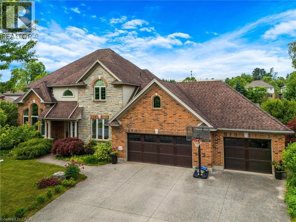 827 BIRCHMOUNT Drive, Waterloo