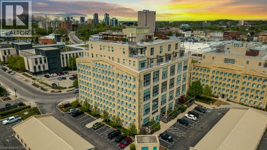5 FATHER DAVID BAUER Drive UnitNo. 105, Waterloo