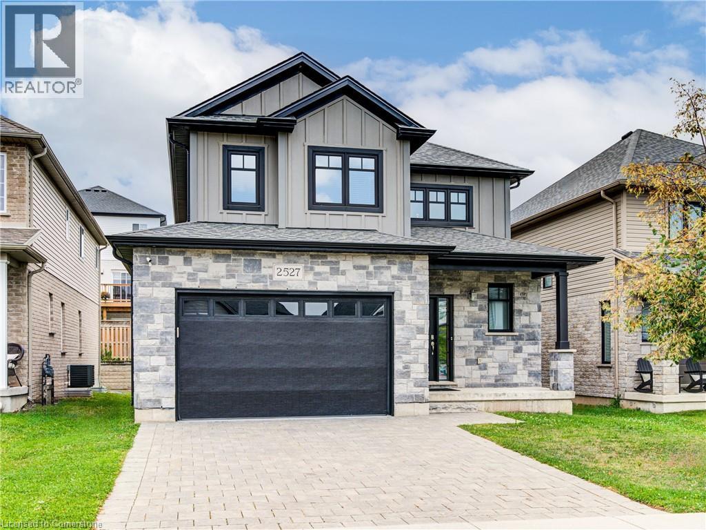 2527 HOLBROOK Drive, London