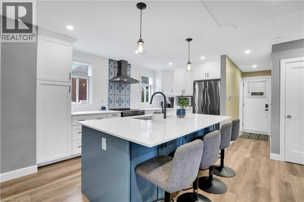 142 LANCASTER Street W, Kitchener
