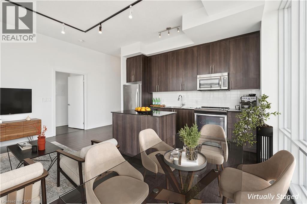 85 DUKE Street W UnitNo. 1702, Kitchener