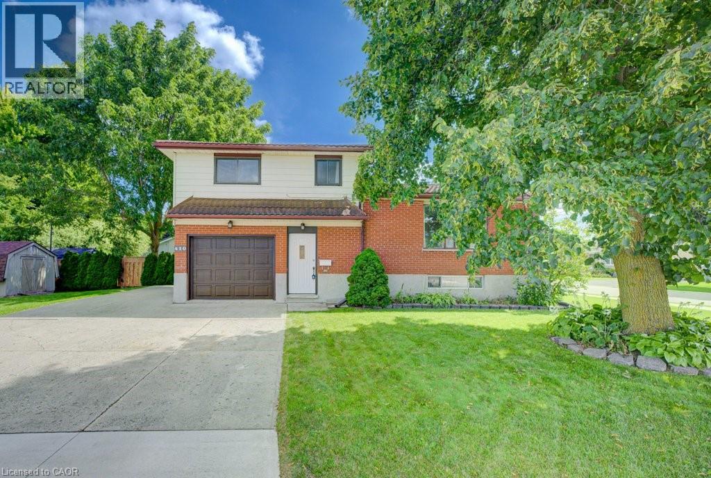 410 LOUISE Avenue N, Listowel