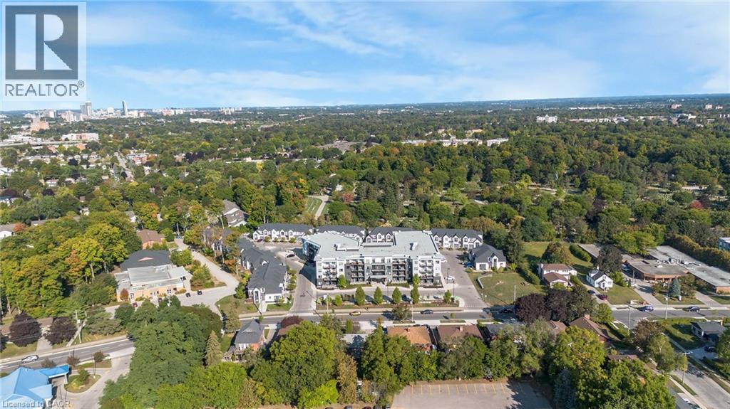 110 FERGUS Avenue UnitNo. 211, Kitchener