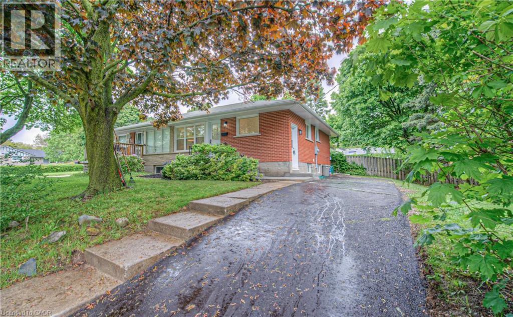 76 RAVINE Drive, Cambridge