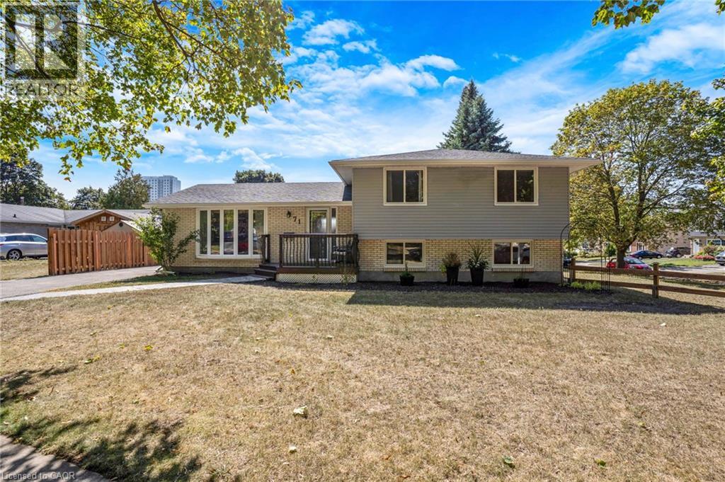 71 PEPPERWOOD Crescent, Kitchener
