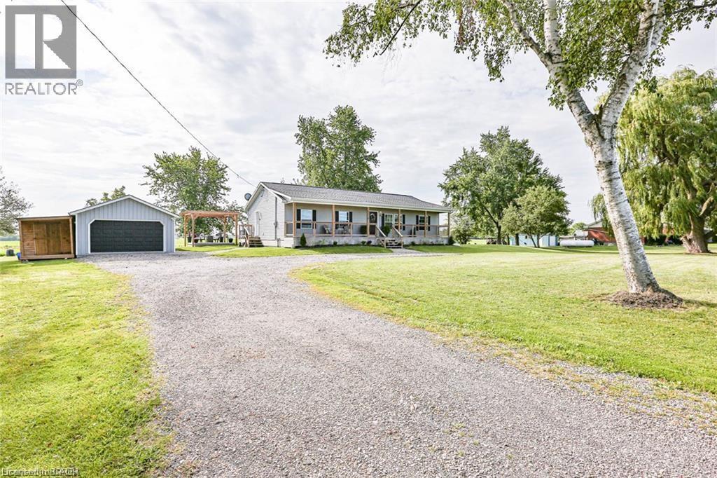 3318 No.6 Highway, Hagersville