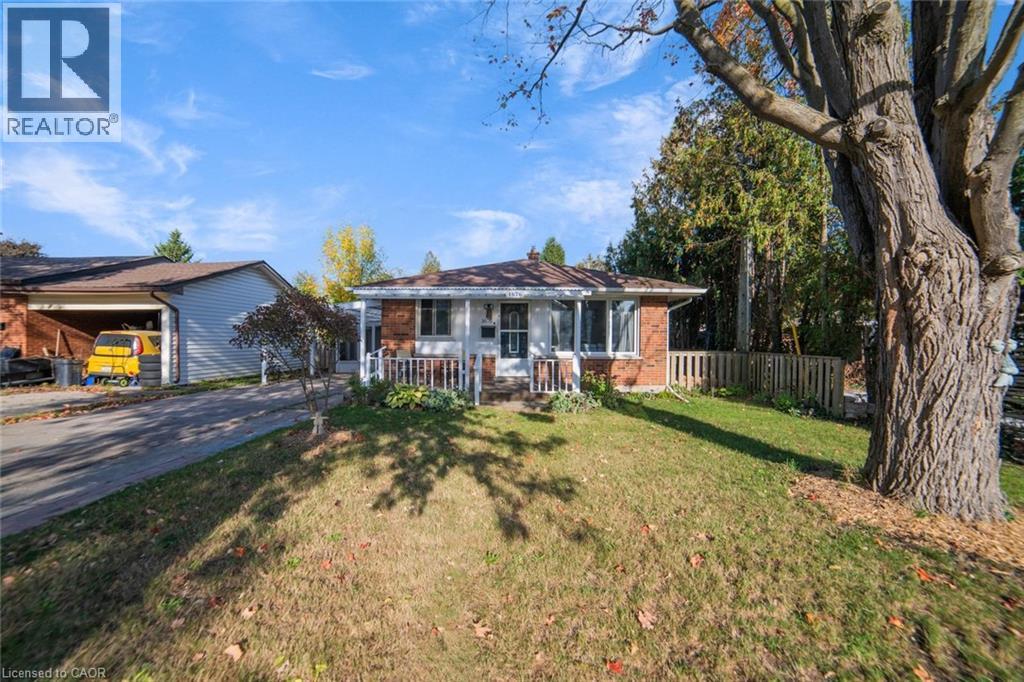 1676 HOLLEY Crescent, Cambridge