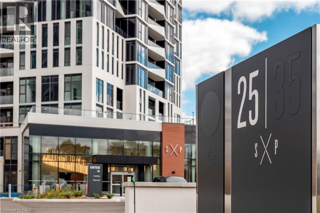 25 WELLINGTON Street S UnitNo. 1406, Kitchener