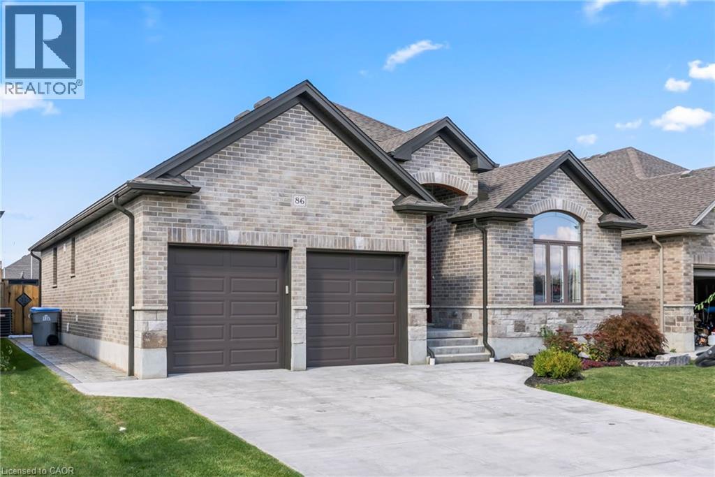 86 FORBES Crescent, Listowel