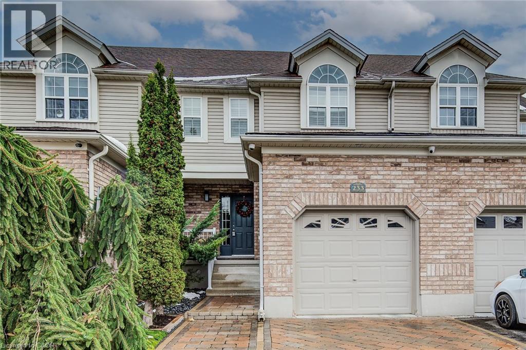 233 COTTON GRASS Street, Kitchener