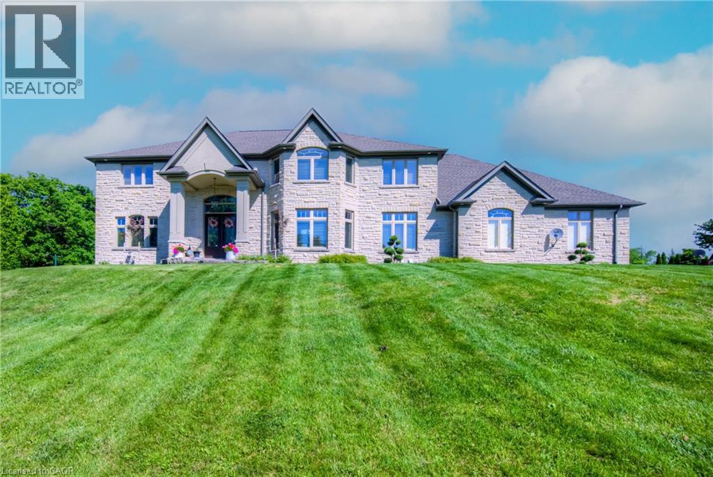 226 SHADE Street, New Hamburg