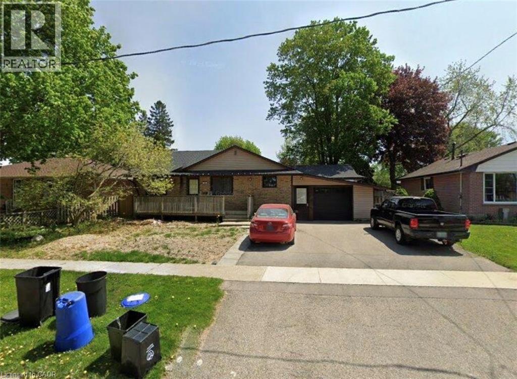 986 HEATHER STREET Street, Woodstock