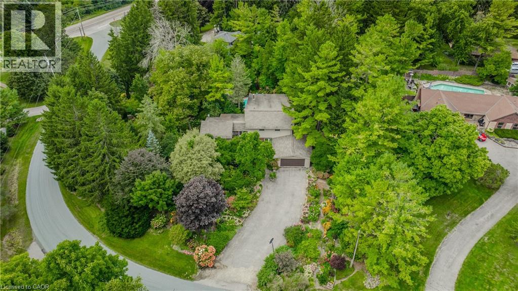 111 GRANDVIEW Drive, Conestogo