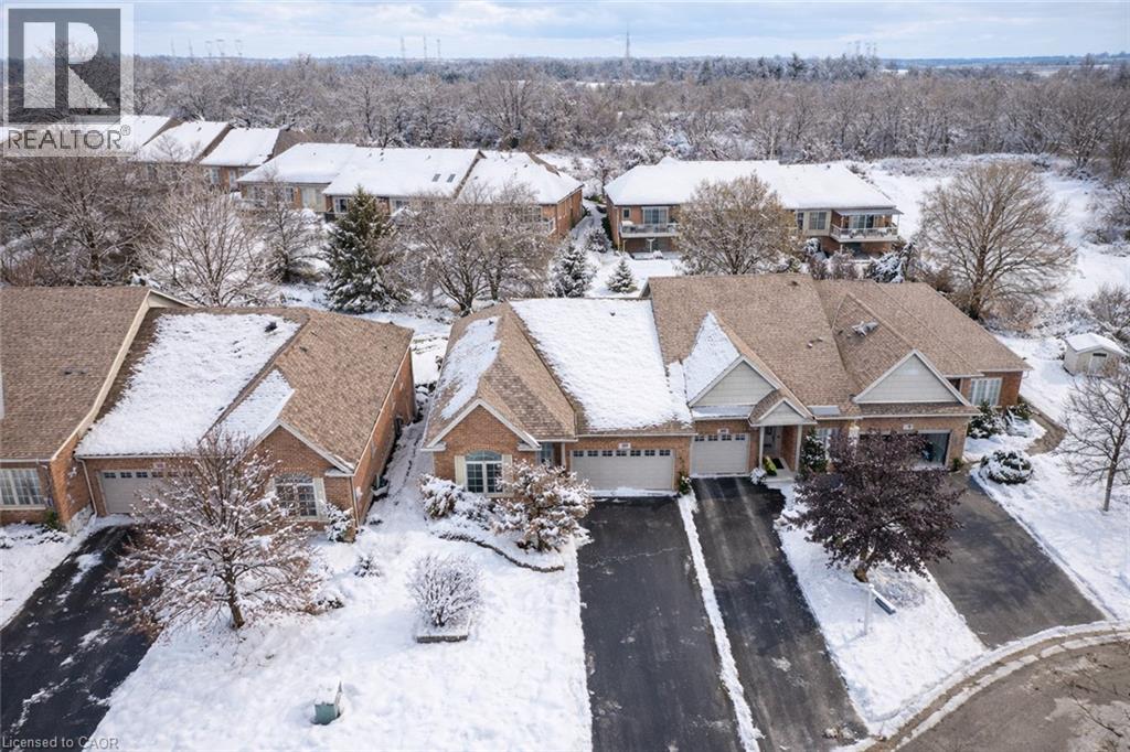 13 IRON BRIDGE Court, Caledonia