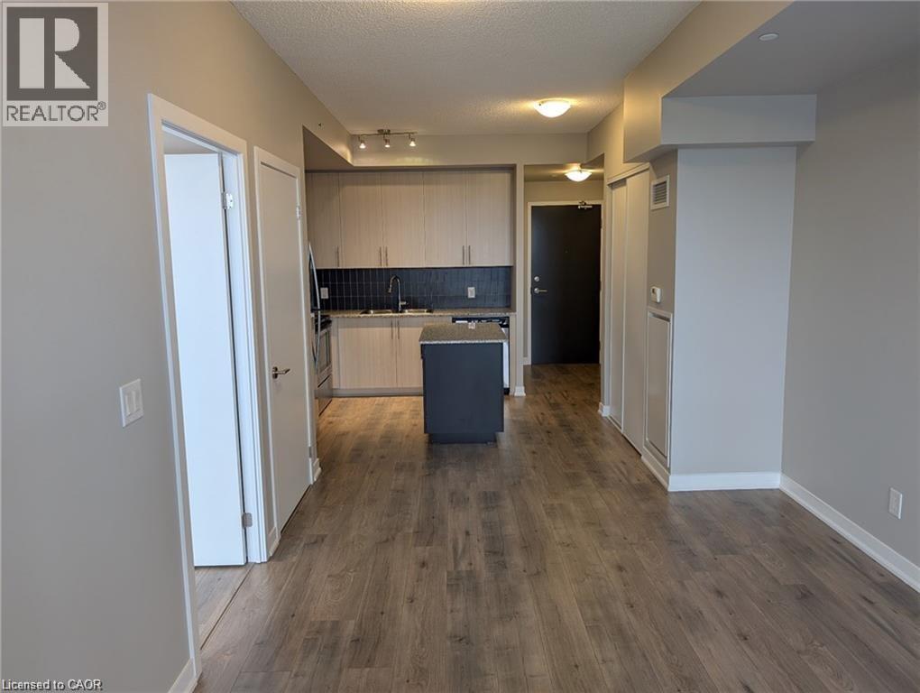 85 DUKE Street W UnitNo. 703, Kitchener