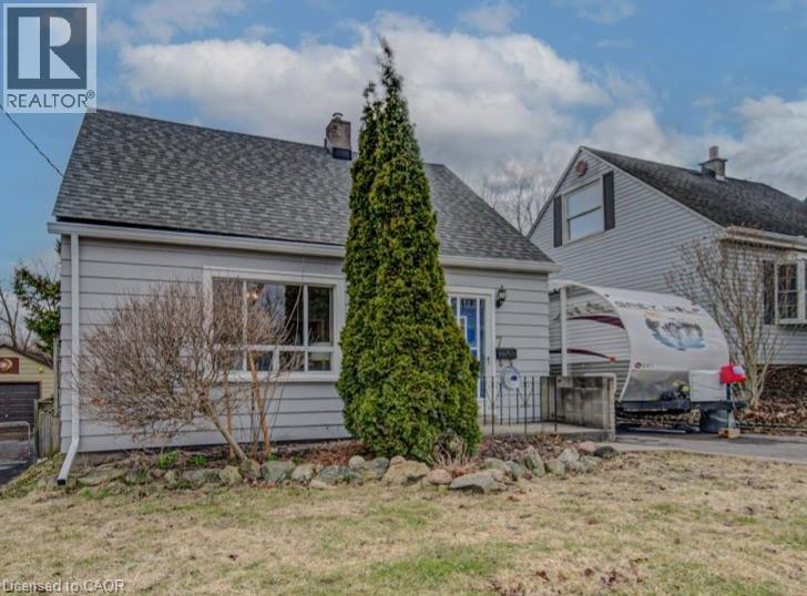 7 SECOND Avenue, Cambridge