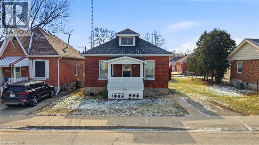 74 BRUNSWICK Street, Brantford