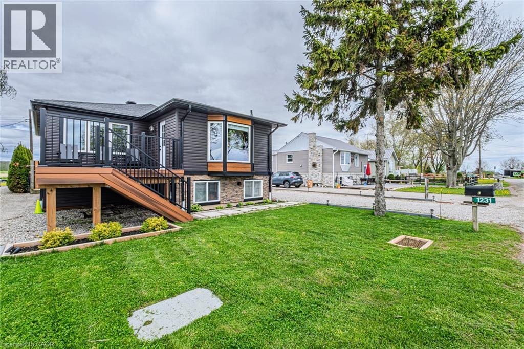 1231 LAKESHORE Road, Selkirk