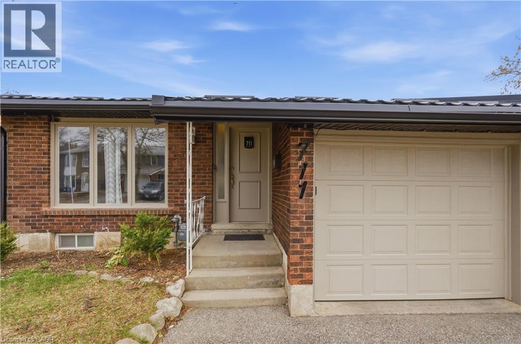 711 HILLVIEW Road, Cambridge