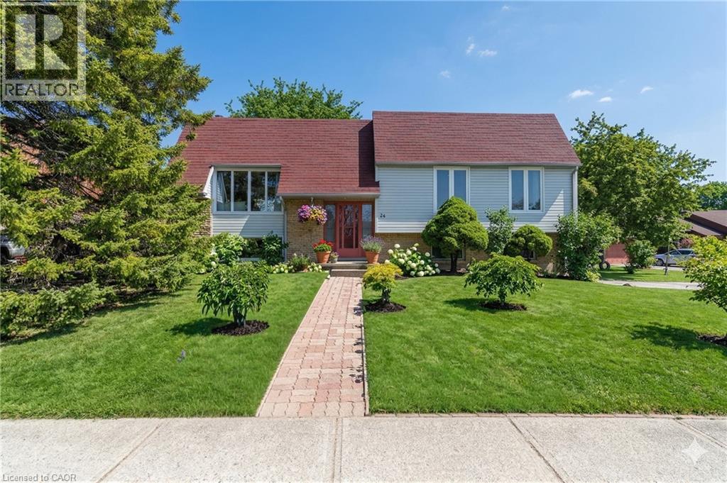 24 BRIAR KNOLL Place, Kitchener