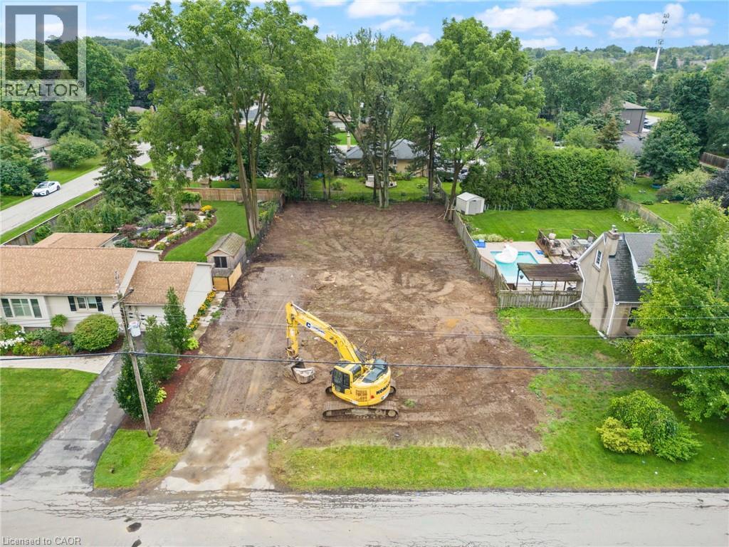 28 CALVIN Street, Ancaster