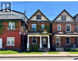 520 N John Street N, MLS 40840660