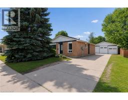 96 Pathfinder Crescent, MLS 40841220