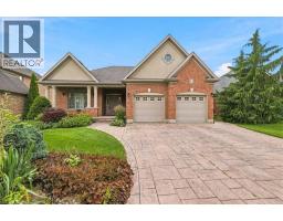 215 Terrace Wood Crescent, MLS 40843141