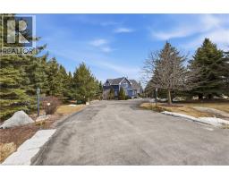 22 Lloyd S Traverse Crescent, MLS 40814662