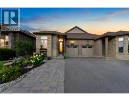 98 Woodberry Crescent, MLS 40853982