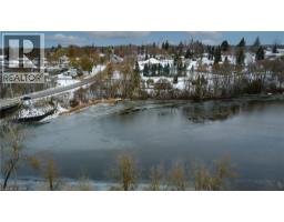 130 North Water Street, MLS 40787983