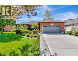 3 Russell Crescent, MLS 40825313
