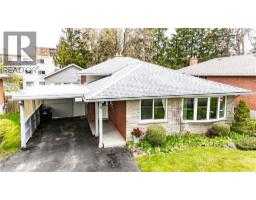 18 Queenston Crescent, MLS 40831763