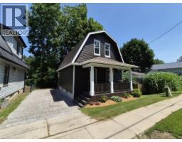 217 Queen Street N, MLS 40847453