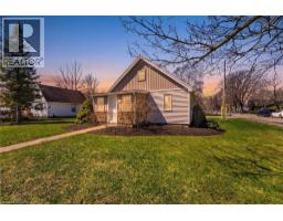 820 Tamarac Street, MLS 40819004