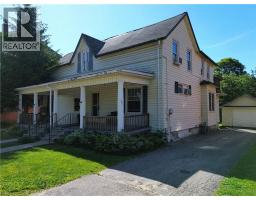 102 Stanley Street, MLS 40839564