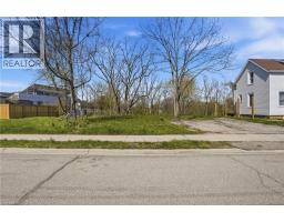 15 Robinson Street N, MLS 40825685