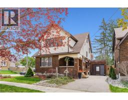 39 Borden Avenue N, MLS 40831165
