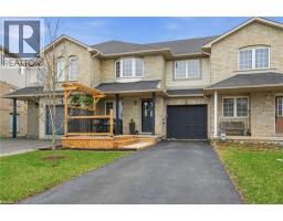 14 Kenyon Crescent, MLS 40819617